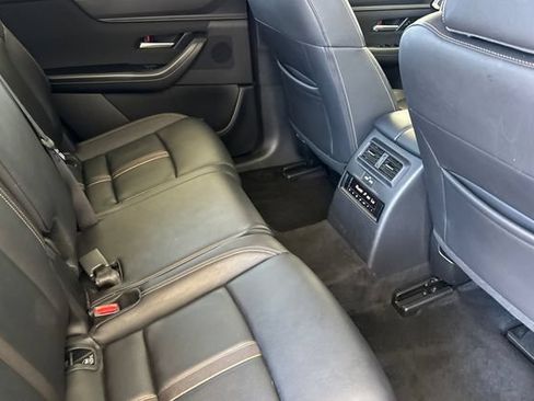 Used 2024 MAZDA CX-90 3.3 Turbo w/ Select Package AWD/4WD image 19