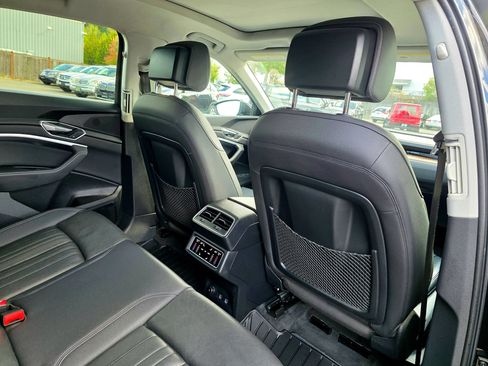 Used 2019 Audi e-tron Premium Plus AWD/4WD image 56