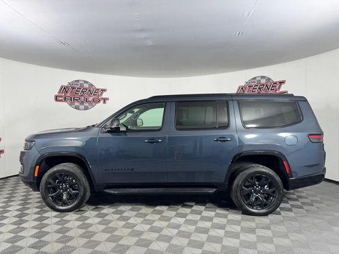 Used 2024 Jeep Wagoneer Series II w/ Convenience Group I AWD/4WD image 4
