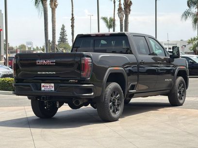 New 2026 GMC Sierra 2500 AT4 w/ AT4 Premium Plus Package