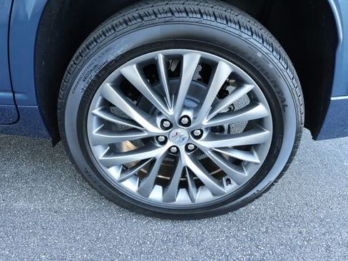 New 2026 Buick Enclave Avenir w/ Super Cruise Package FWD image 10