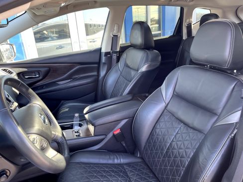 Used 2019 Nissan Murano Platinum image 12