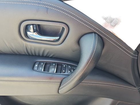 Used 2019 Nissan Armada SL w/ Premium Package RWD image 27