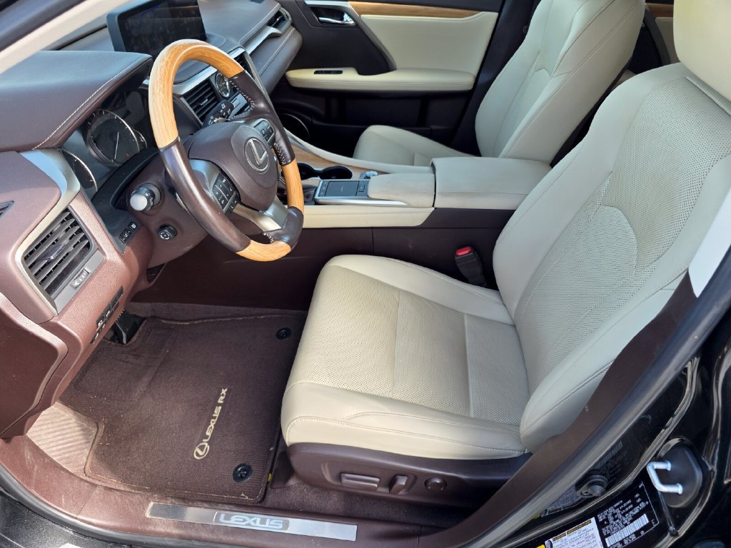 Used 2020 Lexus RX 350L FWD w/ Premium Package image 5