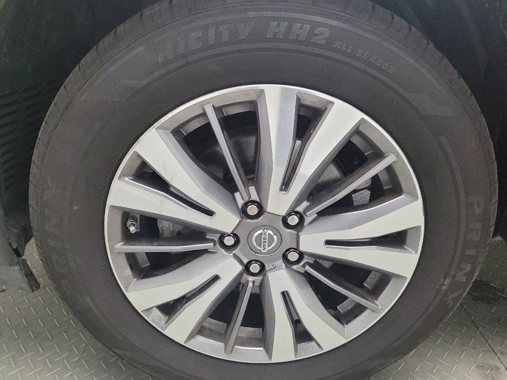 Used 2019 Nissan Pathfinder SL AWD/4WD image 31