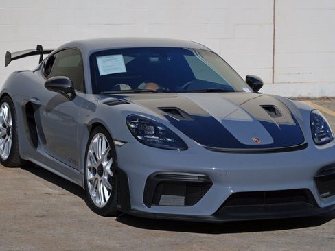 Used 2025 Porsche 718 Cayman GT4 RS w/ Weissach Package RWD image 51