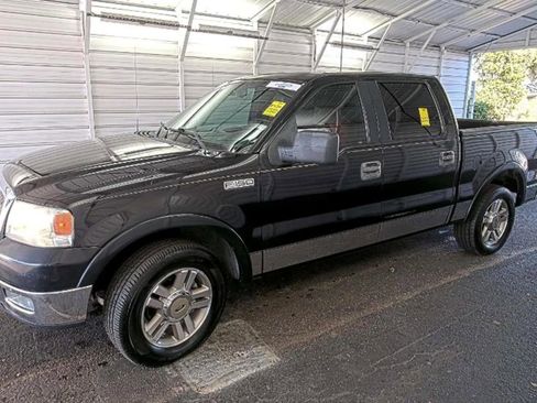 Used 2005 Ford F150 Lariat image 2