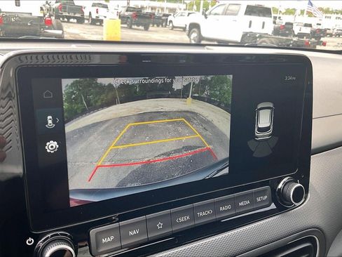 Used 2023 Hyundai Kona Limited AWD/4WD image 22