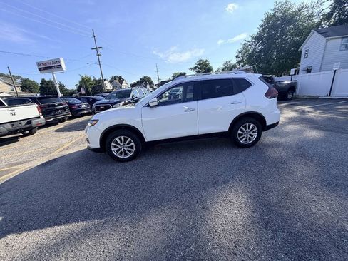 Used 2019 Nissan Rogue SV AWD/4WD image 43