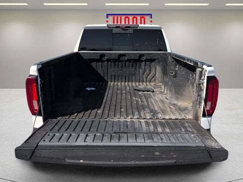 Used 2021 GMC Sierra 1500 AT4 w/ AT4 Value Package image 9
