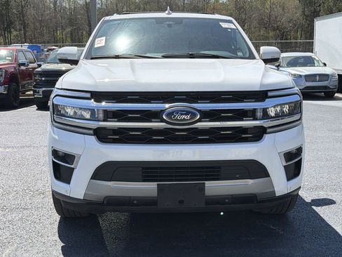 Used 2024 Ford Expedition Limited image 22