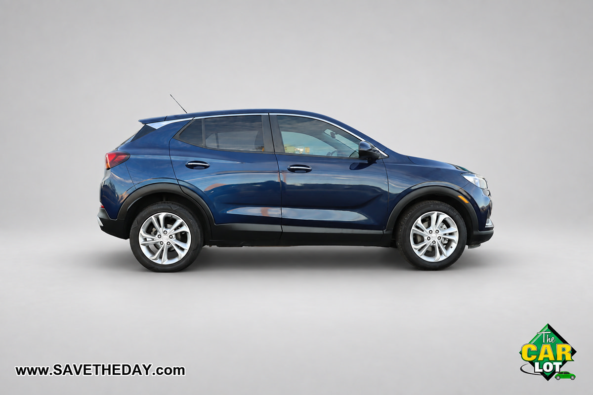 Used 2022 Buick Encore GX Preferred w/ Cold Weather Comfort Package FWD image 9