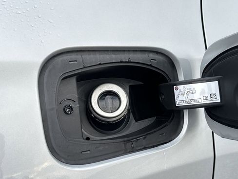 New 2026 Jeep Compass Trailhawk image 29