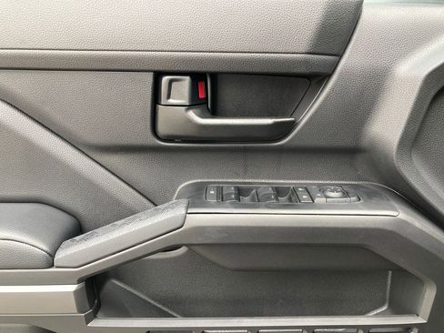 New 2026 Toyota Tacoma SR5 AWD/4WD image 12