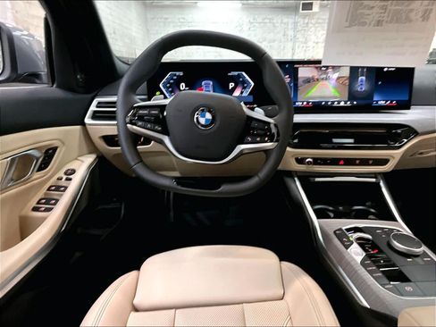 Used 2026 BMW 330i Sedan w/ Premium Package RWD image 8