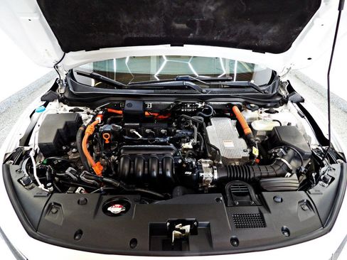 Used 2019 Honda Insight EX image 4
