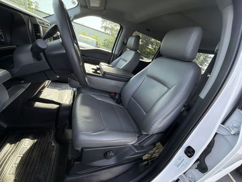 Used 2025 Ford F550 4x4 Crew Cab Super Duty image 15