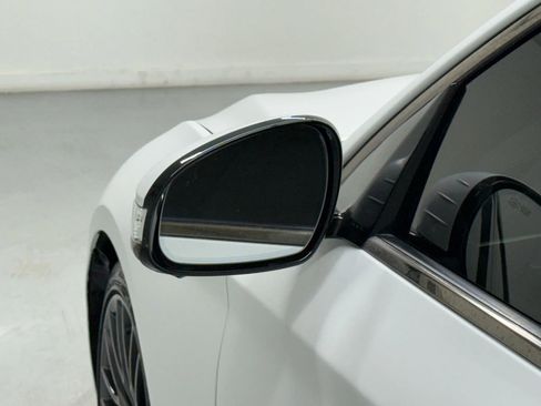 Used 2022 Genesis G70 3.3T Launch Edition image 35