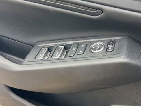 Used 2024 Honda Accord EX image 17