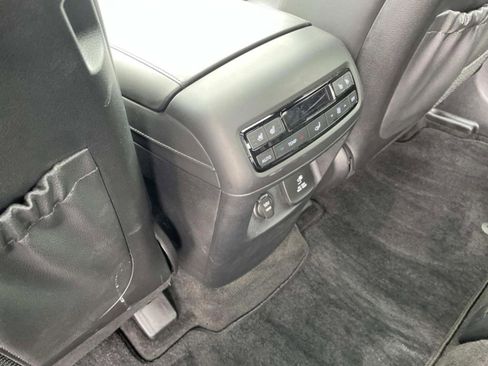 Used 2025 Hyundai Palisade Calligraphy FWD image 10