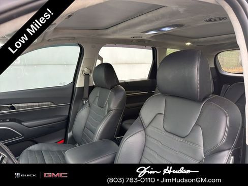 Used 2024 Kia Telluride SX Prestige w/ Towing Package image 10