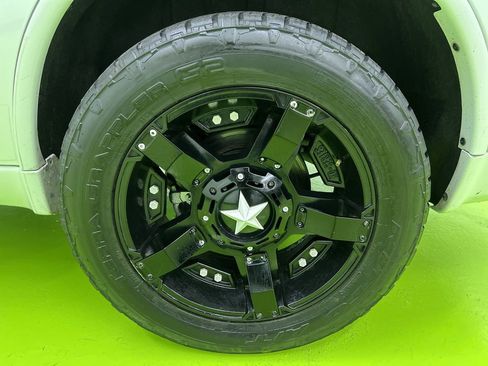 Used 2015 Dodge Durango R/T w/ Premium Nappa Leather Group RWD image 15