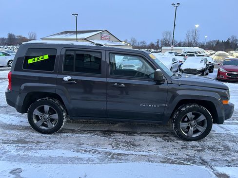 Used 2015 Jeep Patriot High Altitude image 4