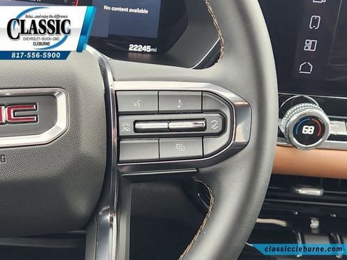 Used 2024 GMC Canyon AT4 w/ Technology Package image 57