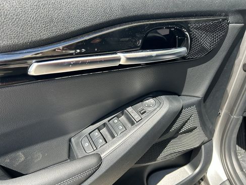 New 2026 Kia Seltos S AWD/4WD image 17