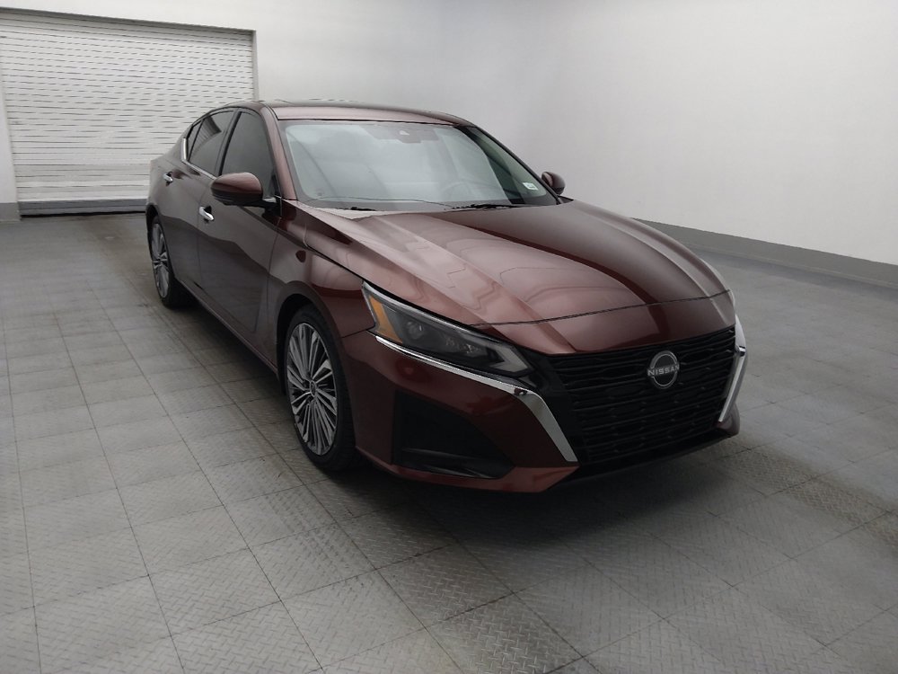 Used 2023 Nissan Altima 2.5 SL FWD image 13