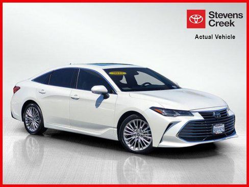 Certified 2022 Toyota Avalon Limited w/ Advanced Safety Package FWD image 1