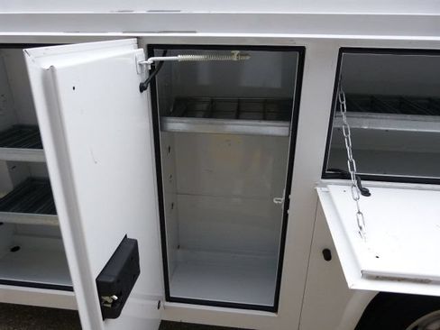 Used 2019 GMC Savana 3500 w/ Power Convenience Package RWD image 21