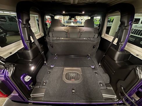 New 2026 Jeep Wrangler Rubicon image 12