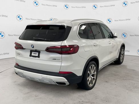 Used 2021 BMW X5 xDrive40i w/ Premium Package 2 image 4