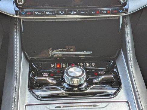New 2026 Jeep Grand Wagoneer Limited AWD/4WD image 21