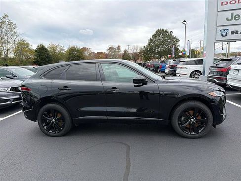 Used 2024 Jaguar F-PACE R-Dynamic S image 2