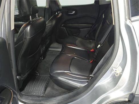 Used 2017 Jeep Compass Latitude w/ Safe & Security Group image 15