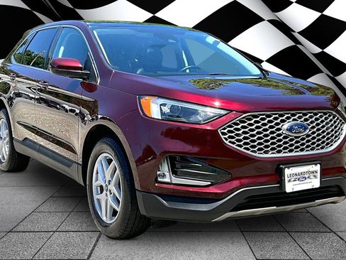 Used 2023 Ford Edge SEL w/ Convenience Package AWD/4WD image 11
