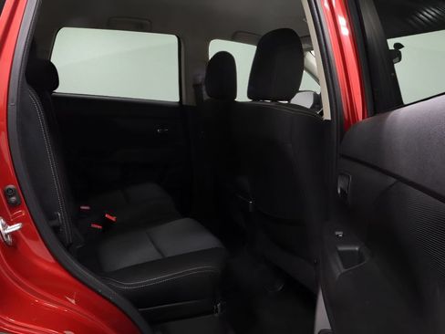 Used 2016 Mitsubishi Outlander SE AWD/4WD image 14