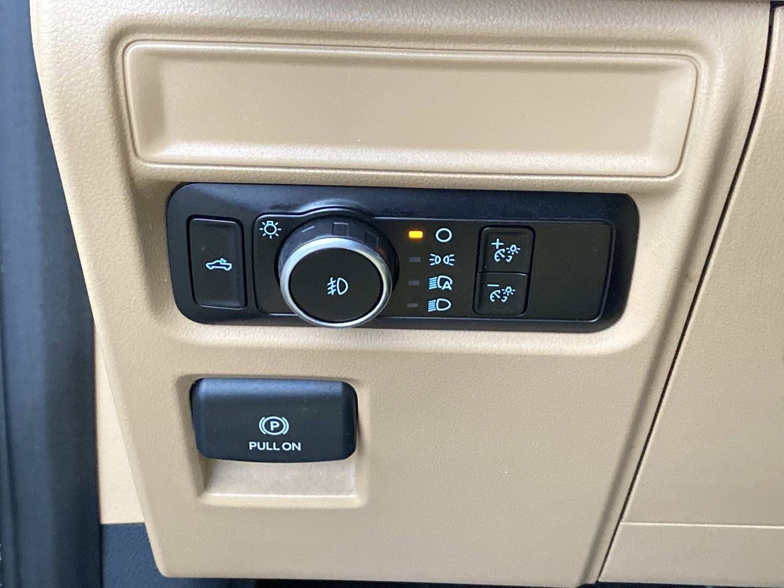 Used 2023 Ford F150 XLT AWD/4WD image 22
