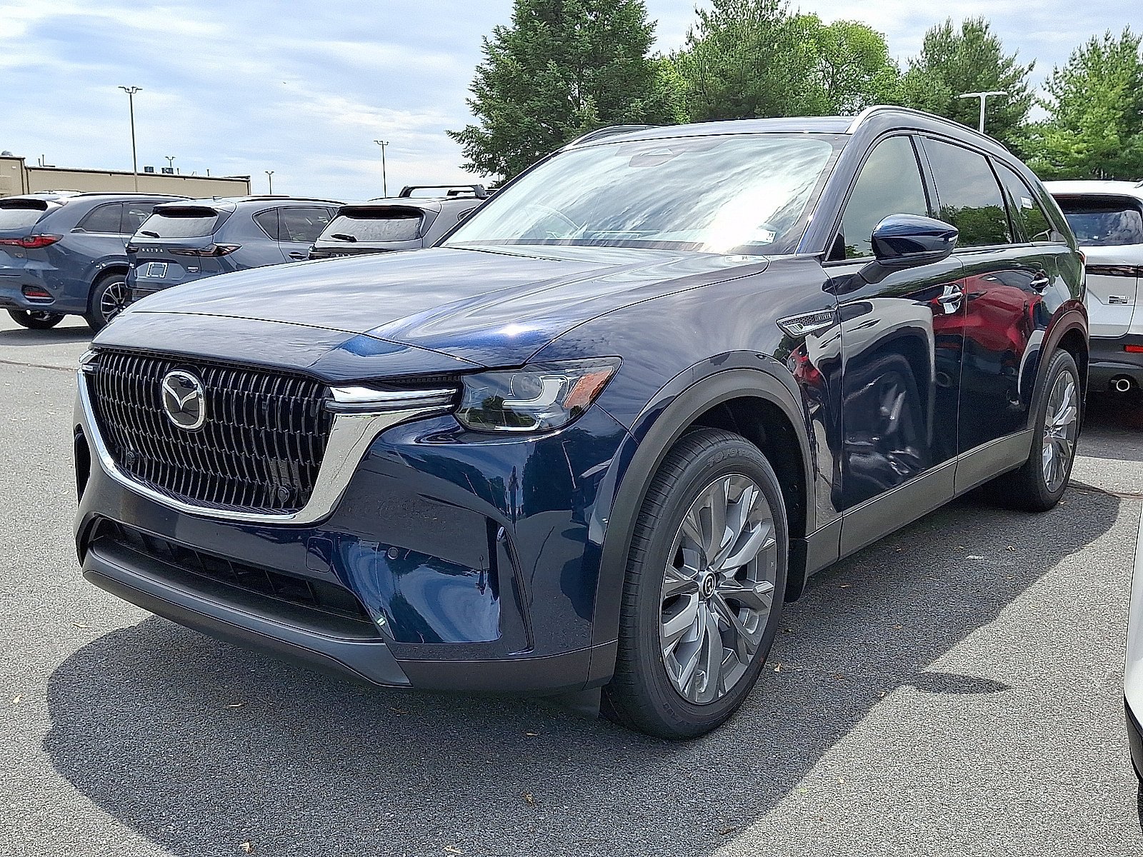 New 2026 MAZDA CX-90 3.3 Turbo w/ Preferred Package AWD/4WD image 3