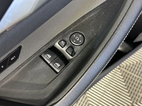 Certified 2023 BMW 430i Coupe w/ M Sport Package image 10