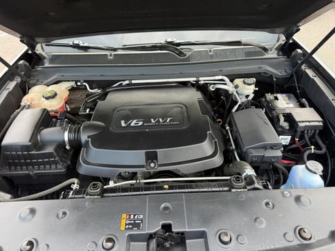 Used 2015 GMC Canyon SLT RWD image 16