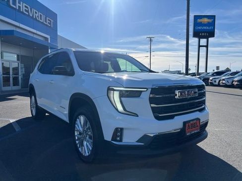 Used 2024 GMC Acadia Elevation FWD image 3