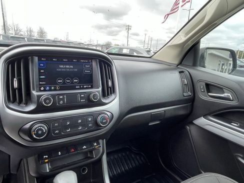 Used 2022 Chevrolet Colorado LT w/ Fleet Safety Package RWD image 23