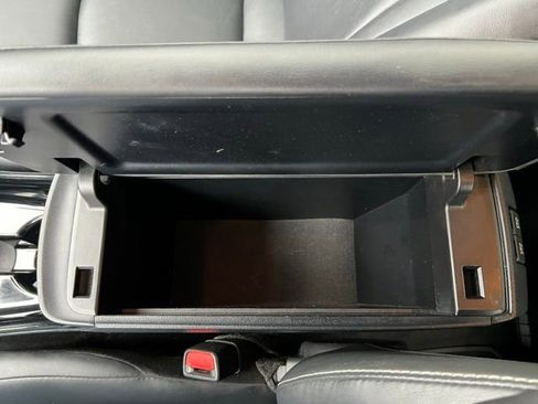 Used 2020 Toyota Prius Prime Limited image 27