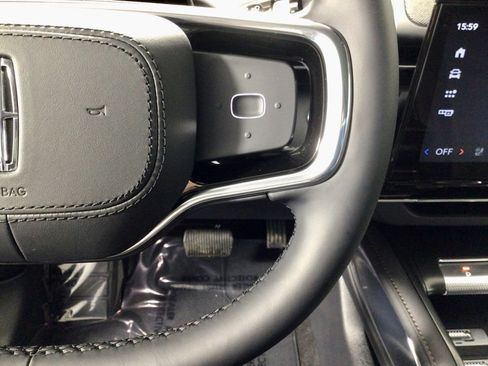 New 2026 Lincoln Nautilus Reserve w/ Jet Appearance Package image 25