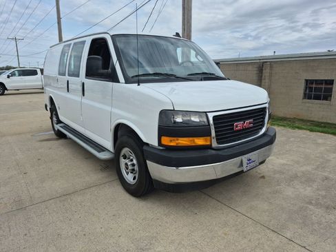 Certified 2024 GMC Savana 2500 w/ Driver Convenience Package RWD image 1