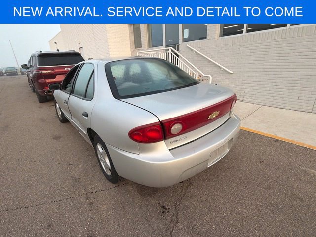 Used 2005 Chevrolet Cavalier Sedan w/ Preferred Equipment Group FWD image 11
