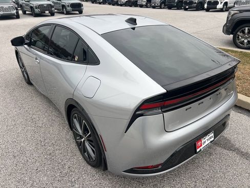 New 2026 Toyota Prius XLE image 6